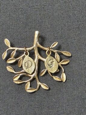 Estate Gold Tone - Signed DG Designer Pendant - 442